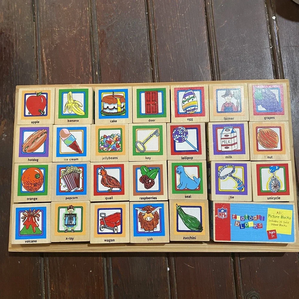 Licensed NFL Green Bay Packers Wood Alphabet ABC Picture Stacking Blocks